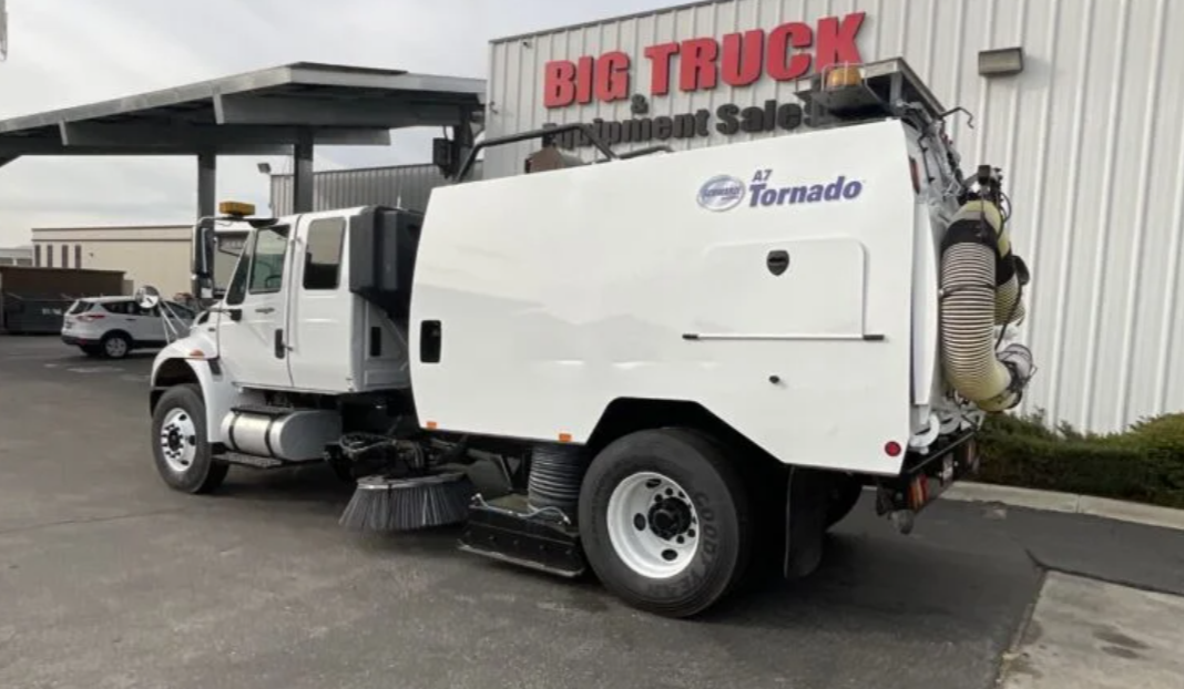 Sweeper truck from the inventory of BT&ES