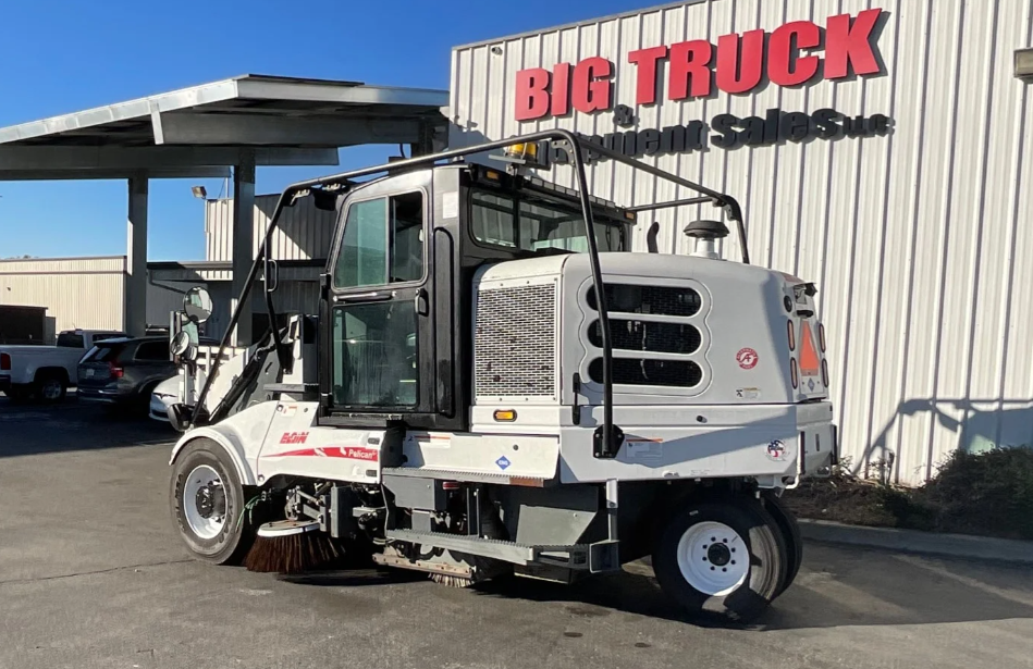 2018 Elgin Pelican CNG Street Sweeper in work-ready condition