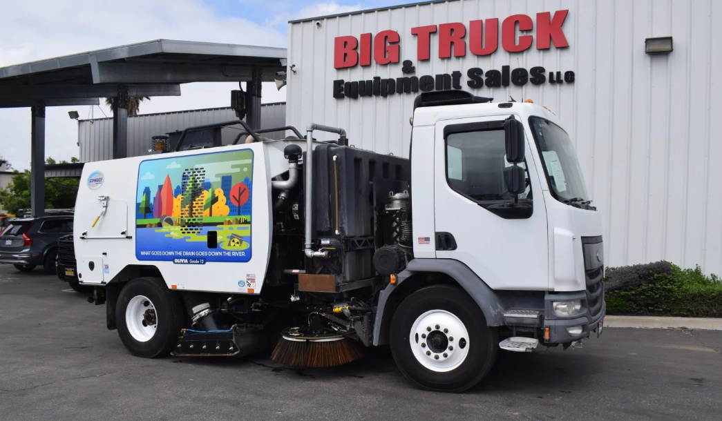 2016 Peterbilt 220 Schwarze A7 Tornado Vacuum Street Sweeper parked in the lot