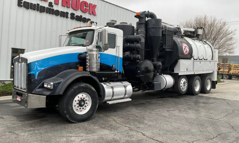 A 2014 Kenworth T800 Vactor HXX Hydro Excavation Truck by Big Truck & Equipment Sales