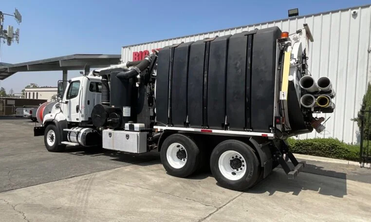 2015 Freightliner 114SD Super Products Camel 1200 Vacuum Truck