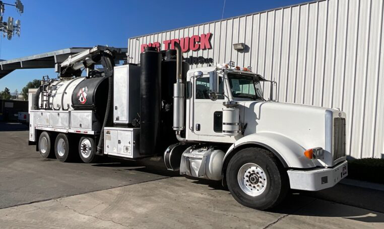  A 2013 Peterbilt 367 Vactor HXX Hydro Excavation Vacuum Truck by Big Truck & Equipment Sales