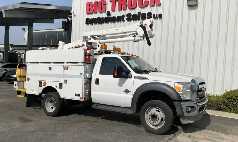  2016 Ford F550 Altec AT37G 42' Bucket Truck